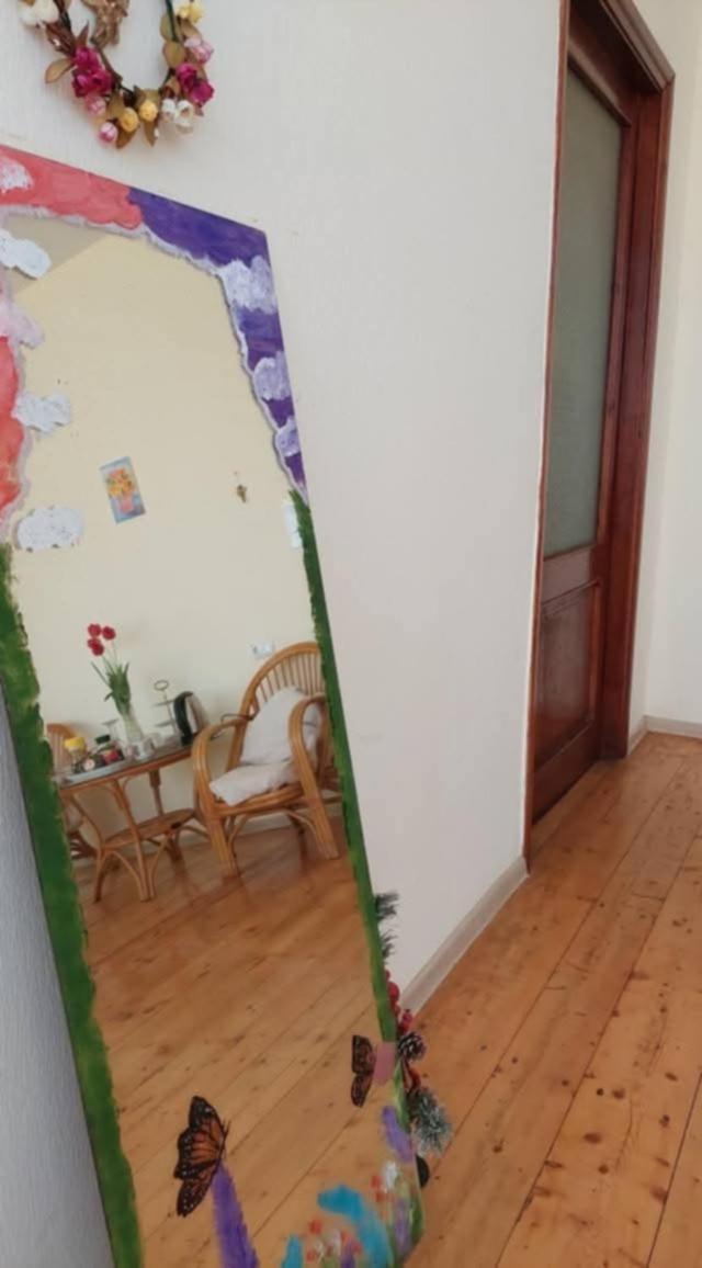 Guesthouse "Door" In ซิคนาคี ภายนอก รูปภาพ